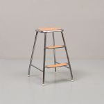 1071 7258 STOOL